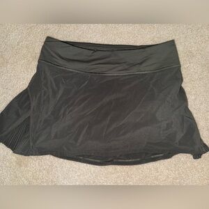 Army green lululemom skirt